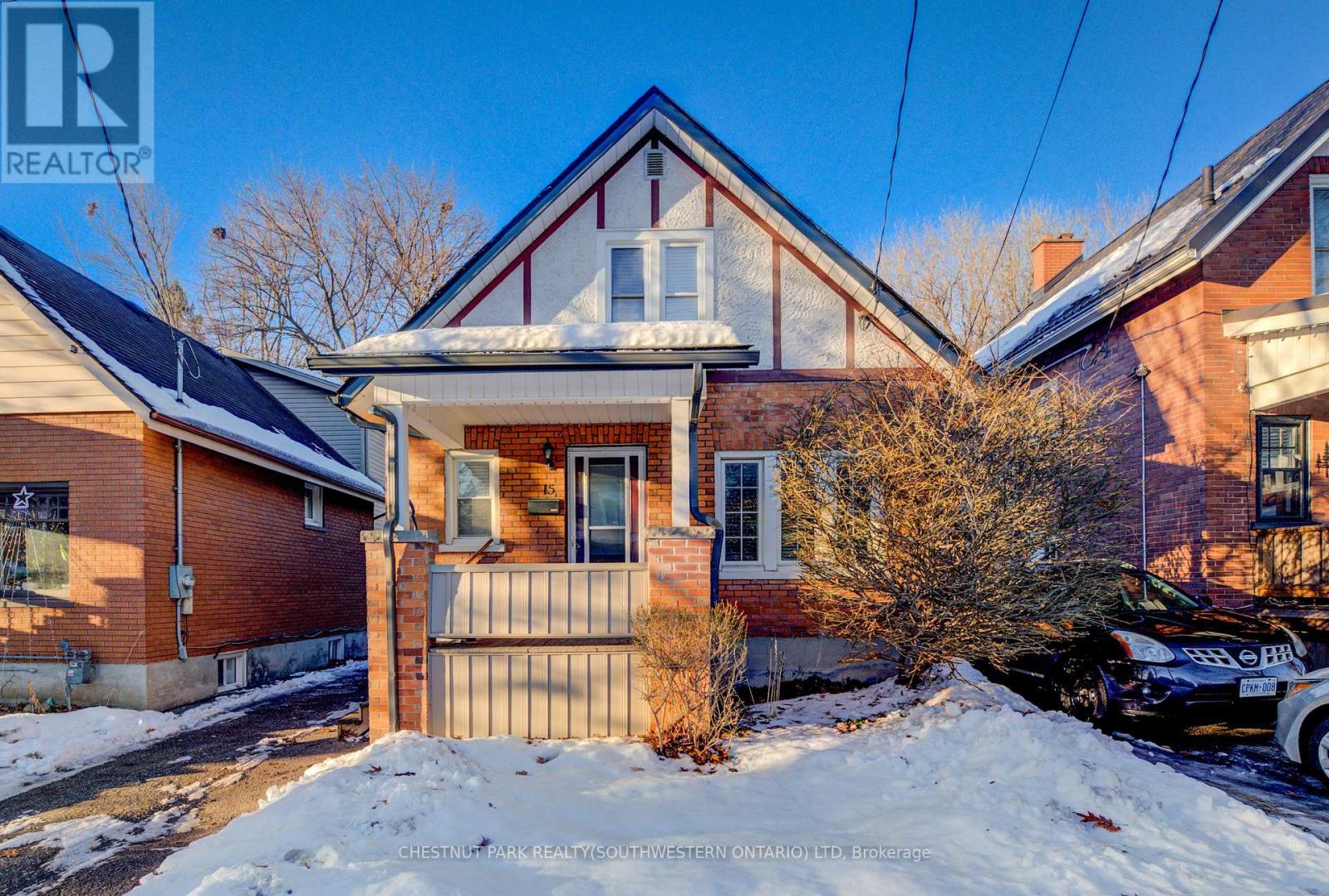 15 Troy Street, Kitchener, Ontario  N2H 1L7 - Photo 2 - X12656166