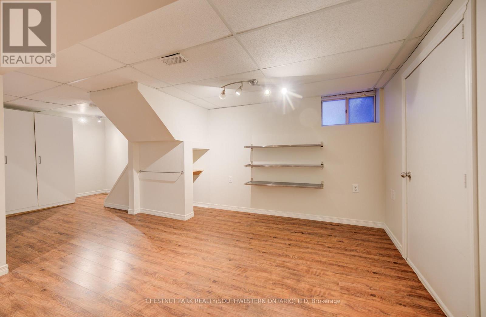 15 Troy Street, Kitchener, Ontario  N2H 1L7 - Photo 28 - X12656166