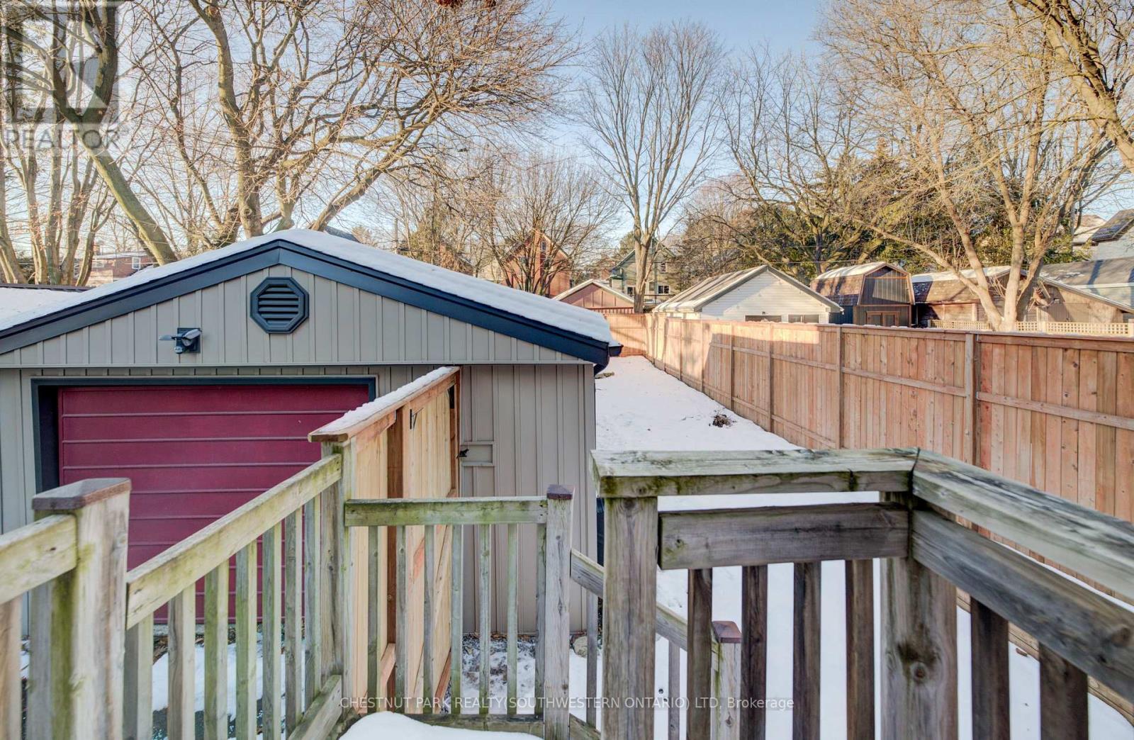 15 Troy Street, Kitchener, Ontario  N2H 1L7 - Photo 29 - X12656166