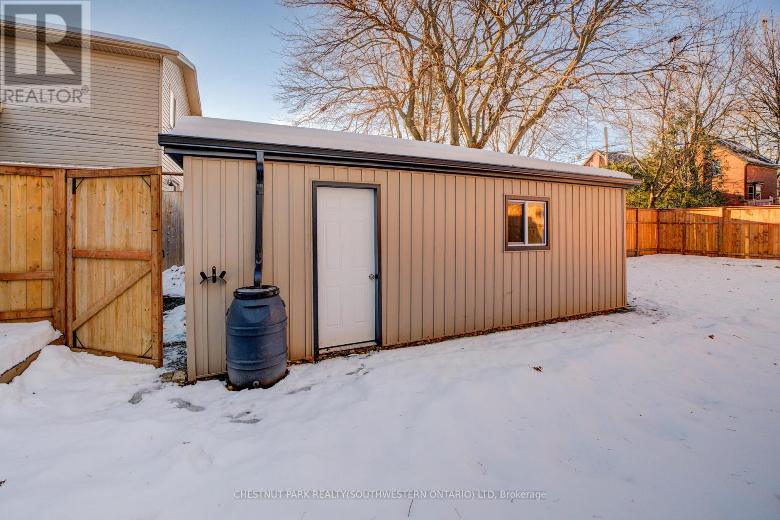 15 Troy Street, Kitchener, Ontario  N2H 1L7 - Photo 33 - X12656166