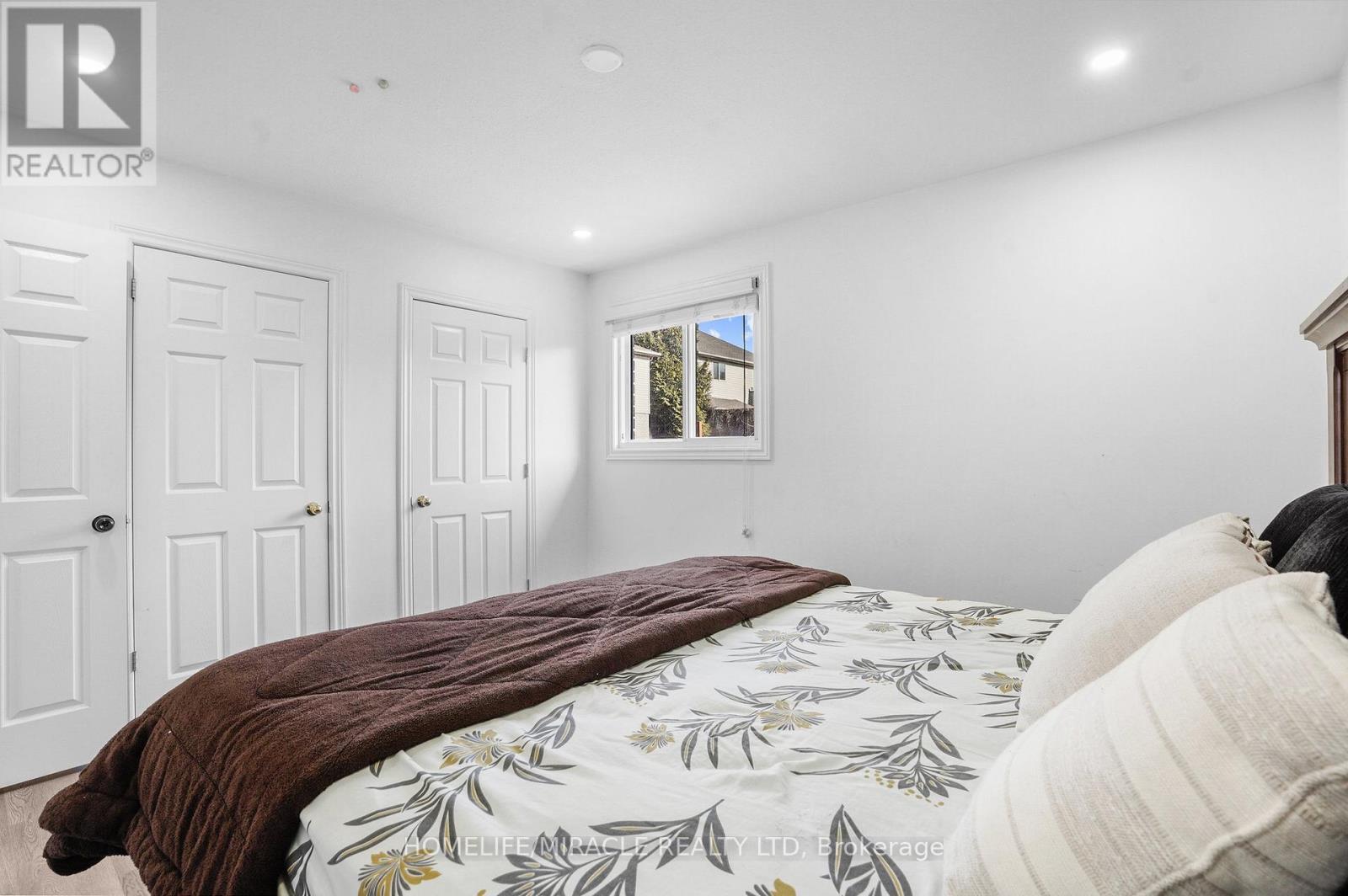 8 Bradley Lane, Brantford, Ontario  N3T 6R5 - Photo 23 - X12656192