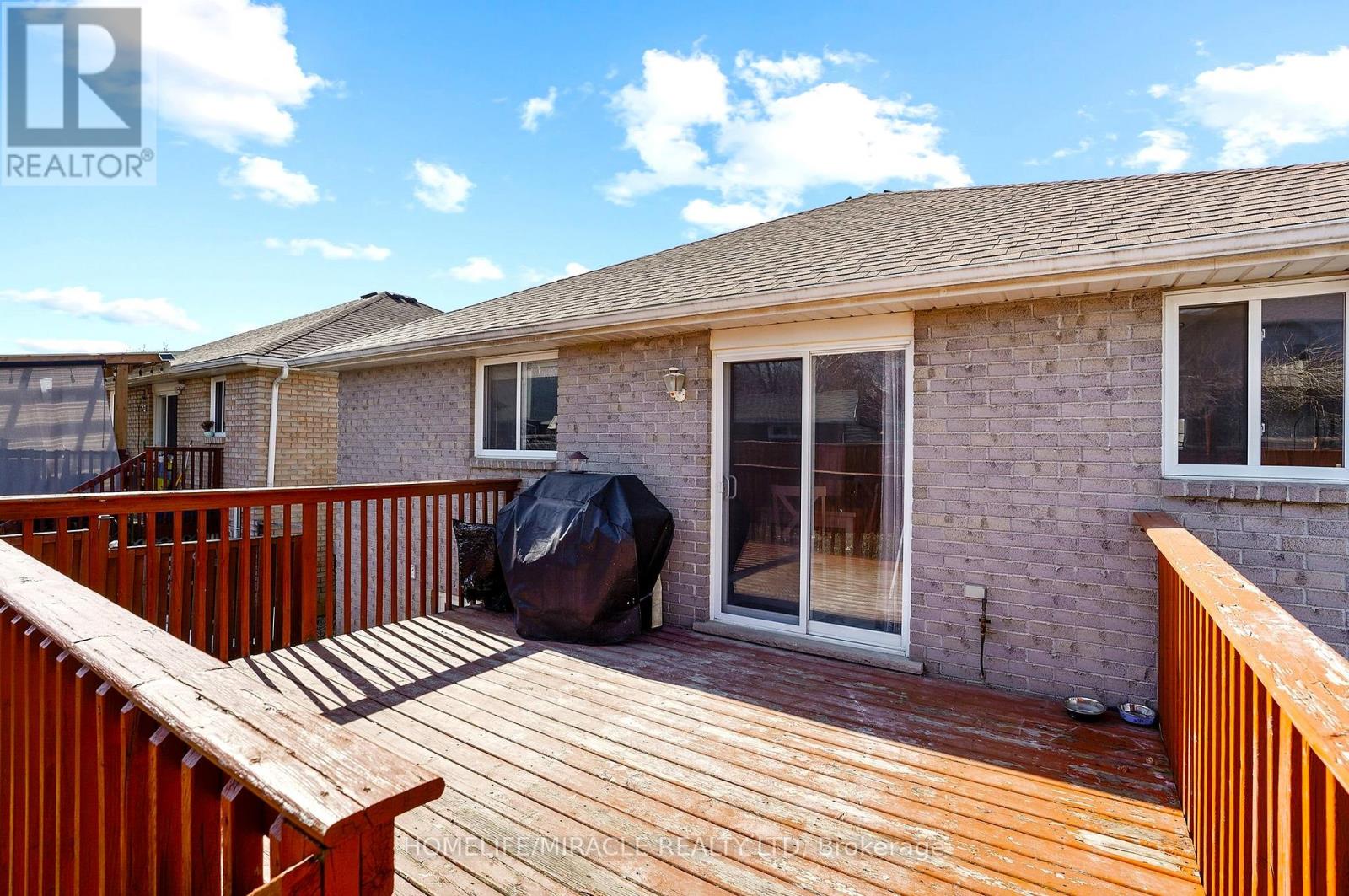 8 Bradley Lane, Brantford, Ontario  N3T 6R5 - Photo 38 - X12656192