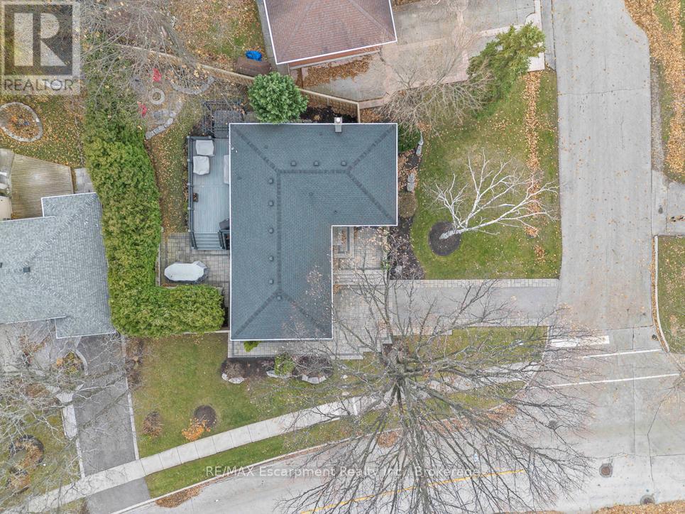 68 Glenmanor Drive N, Oakville, Ontario  L6K 2B4 - Photo 46 - W12656274