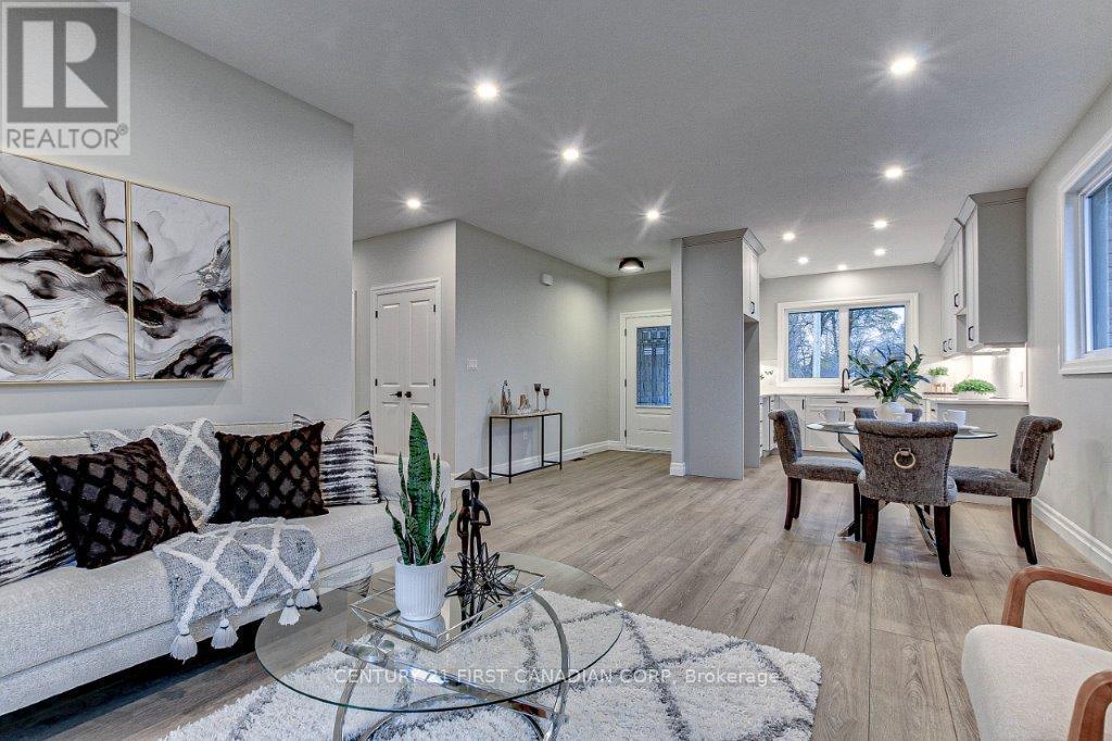 163 Elgin Avenue E, Goderich, Ontario  N7A 1K7 - Photo 11 - X12215703