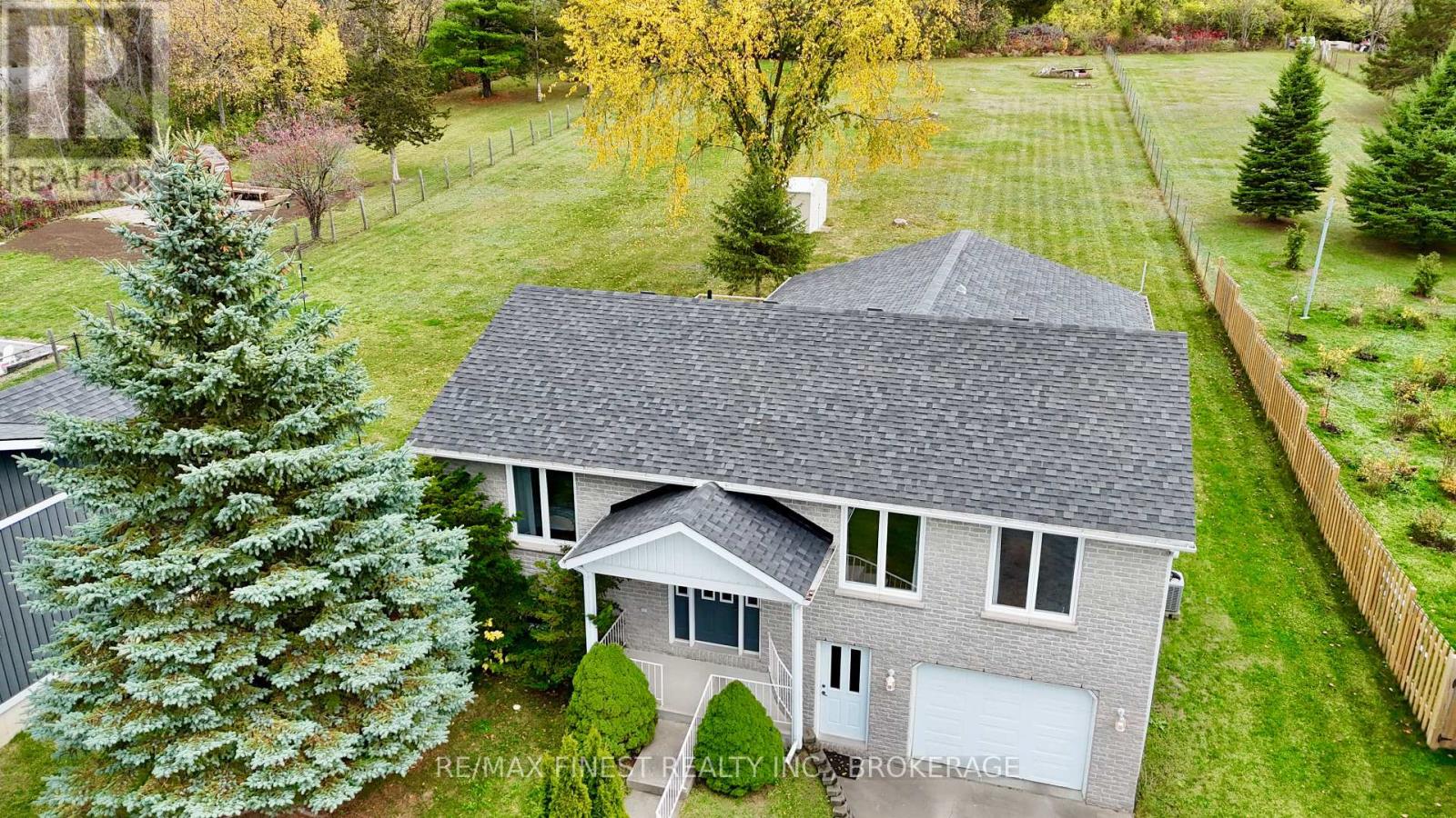 812 Palace Road, Greater Napanee, Ontario  K7R 3K9 - Photo 1 - X12477782