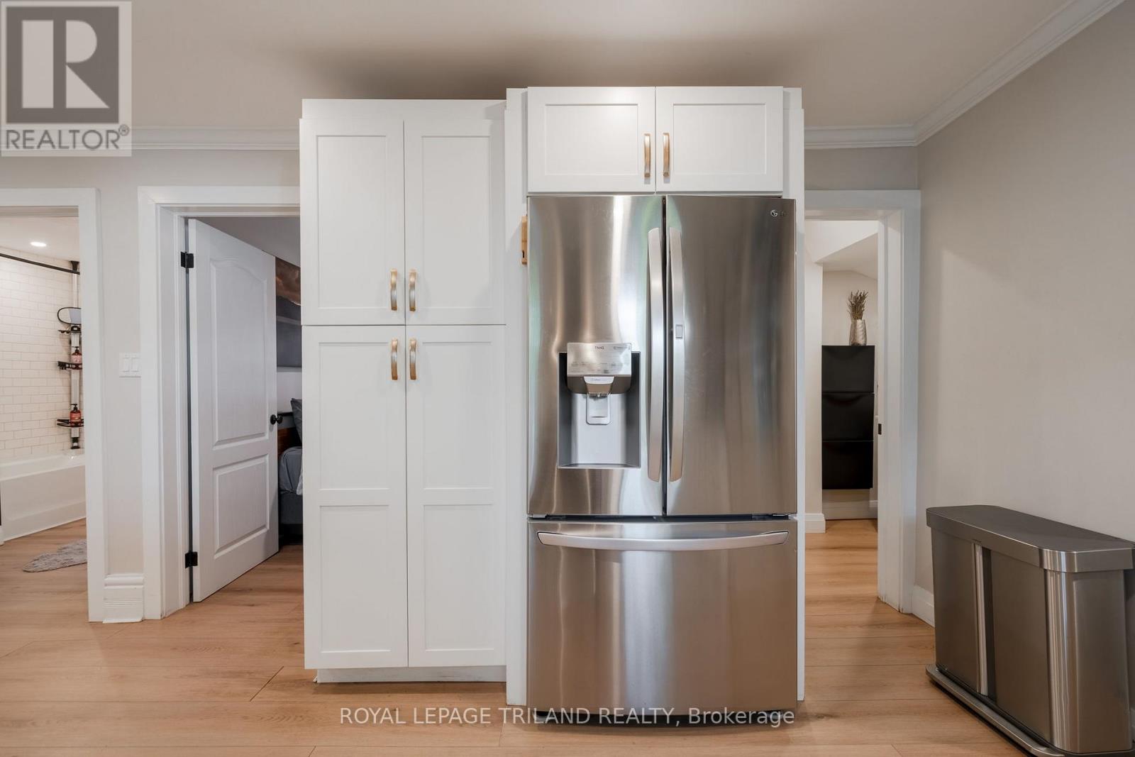 3 Henry Street, London East, Ontario  N6B 2L6 - Photo 10 - X12443100