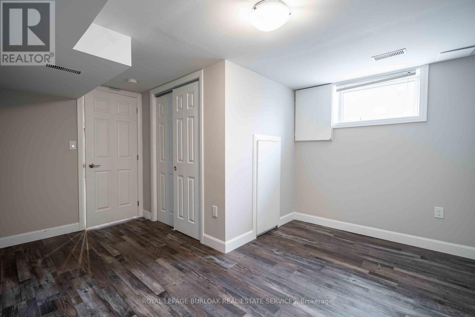 Lower - 4 Starlight Court, Hamilton, Ontario  L8K 4C8 - Photo 15 - X12516126