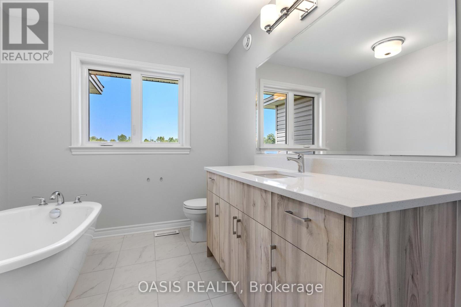 786 Antonio Farley Street, Ottawa, Ontario K4A 5N3 - Photo 9 - X12411578