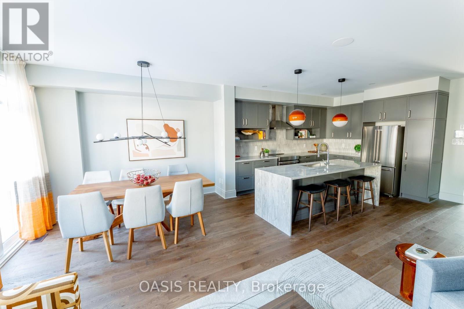 1145 Cope Drive, Ottawa, Ontario  K2S 3E9 - Photo 5 - X12525042