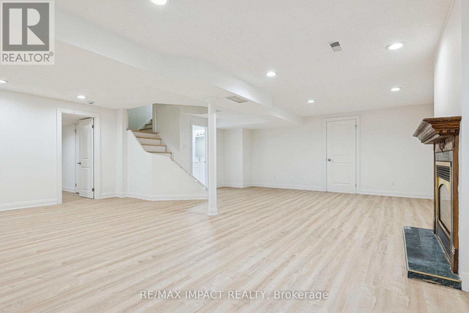 1871 Brookshire Square, Pickering, Ontario  L1V 6L2 - Photo 39 - E12656322