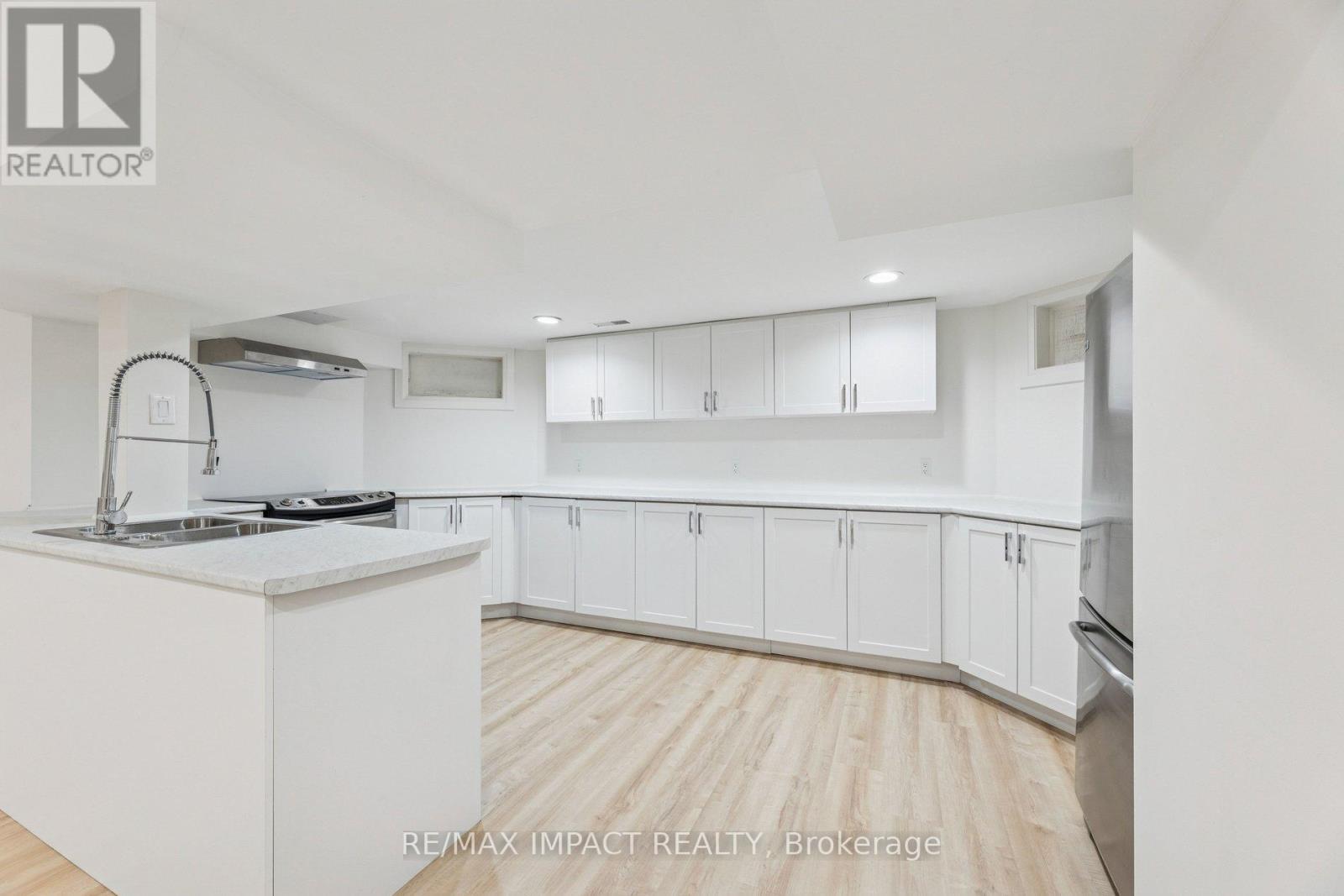 1871 Brookshire Square, Pickering, Ontario  L1V 6L2 - Photo 43 - E12656322