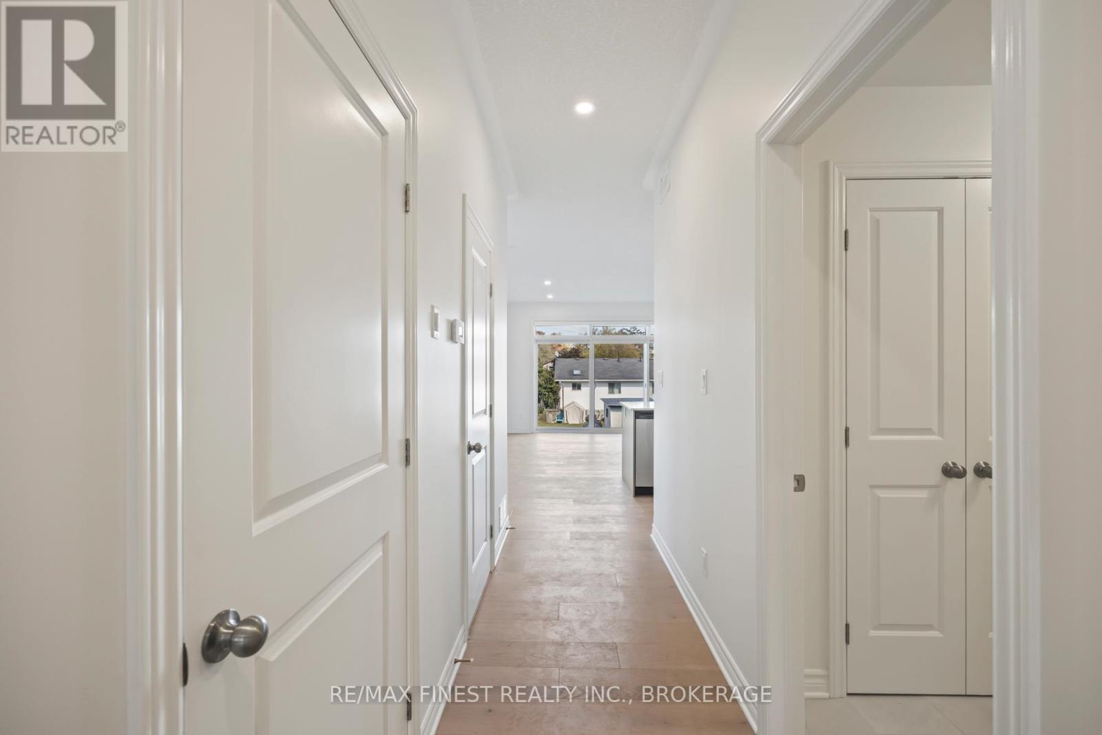 198 Heritage Park Drive, Greater Napanee, Ontario  K7R 3X8 - Photo 6 - X12656416