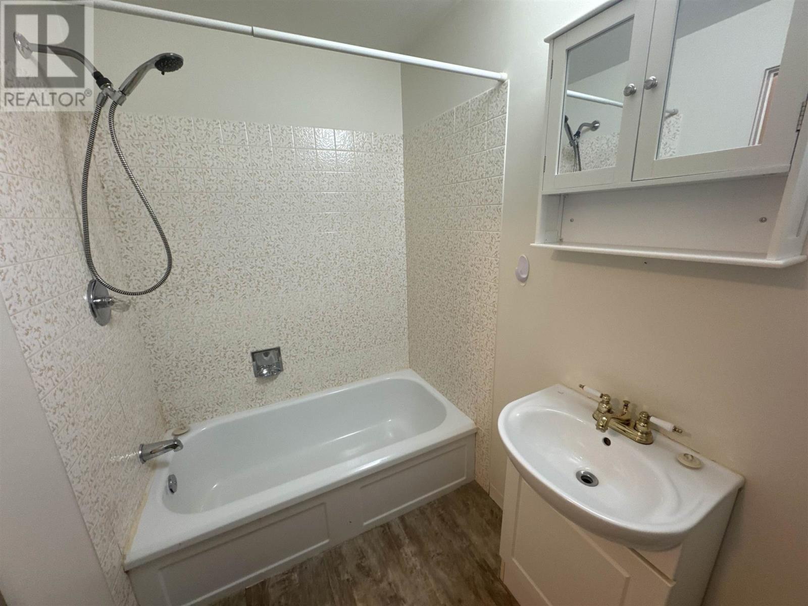 23 Mississauga Ave # 16, Elliot Lake, Ontario  P5A 1E1 - Photo 8 - SM260002