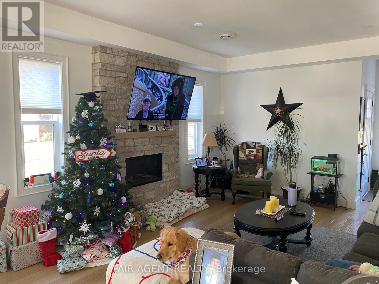 974 Waters Beach Drive, Essex, Ontario  N0R 1G0 - Photo 6 - X12656392