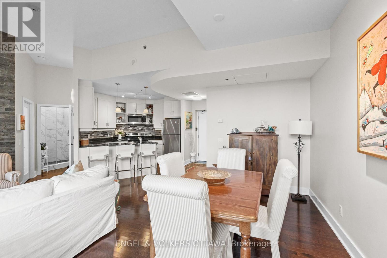 102 - 75 Cleary Avenue, Ottawa, Ontario  K2A 1R8 - Photo 12 - X12656256