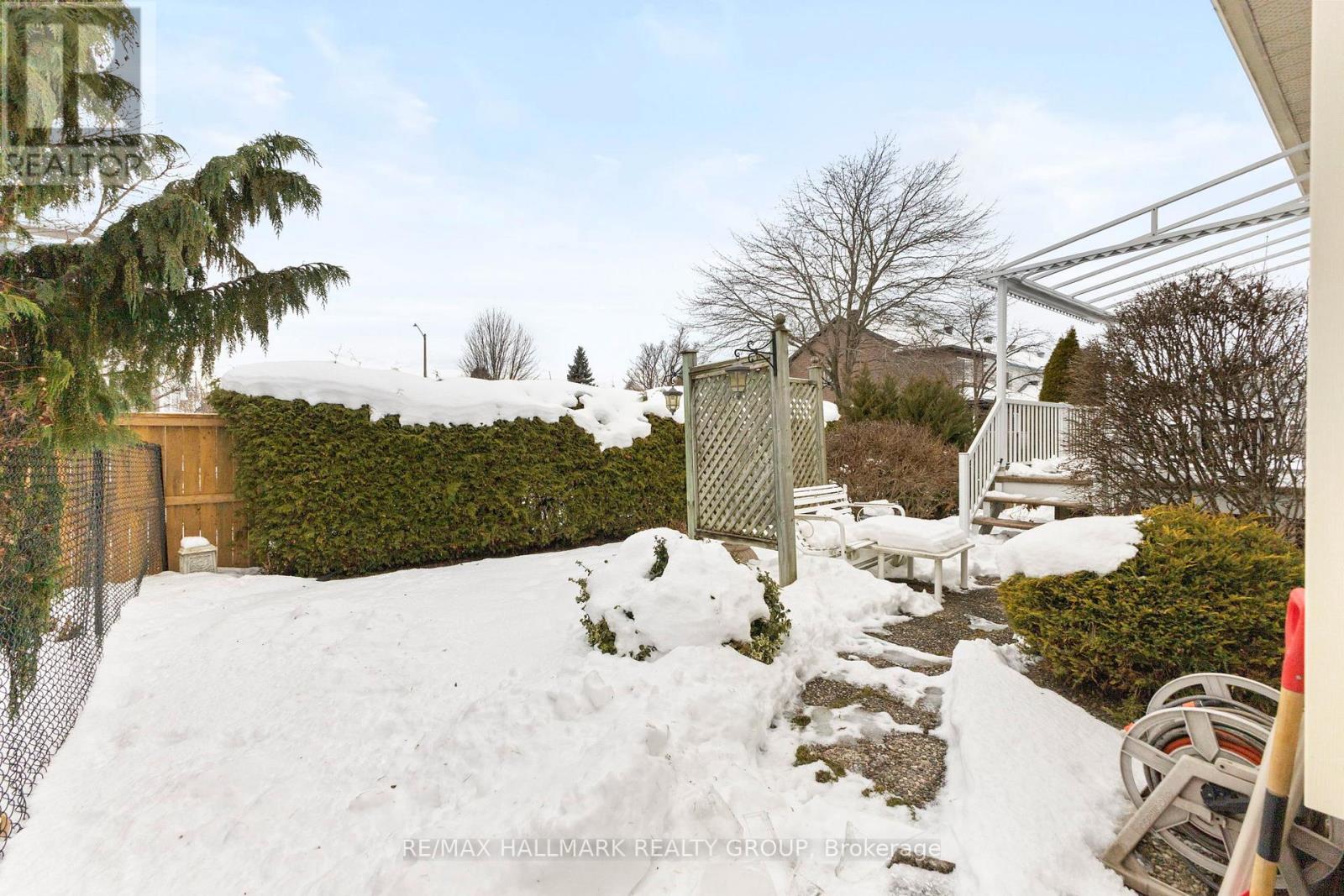 2202 Nature Trail Crescent, Ottawa, Ontario  K1W 1E6 - Photo 39 - X12656402