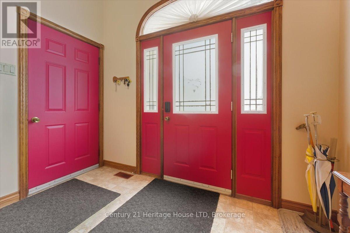 118 Gadsby Avenue, Welland, Ontario  L3C 1A9 - Photo 7 - X12656306