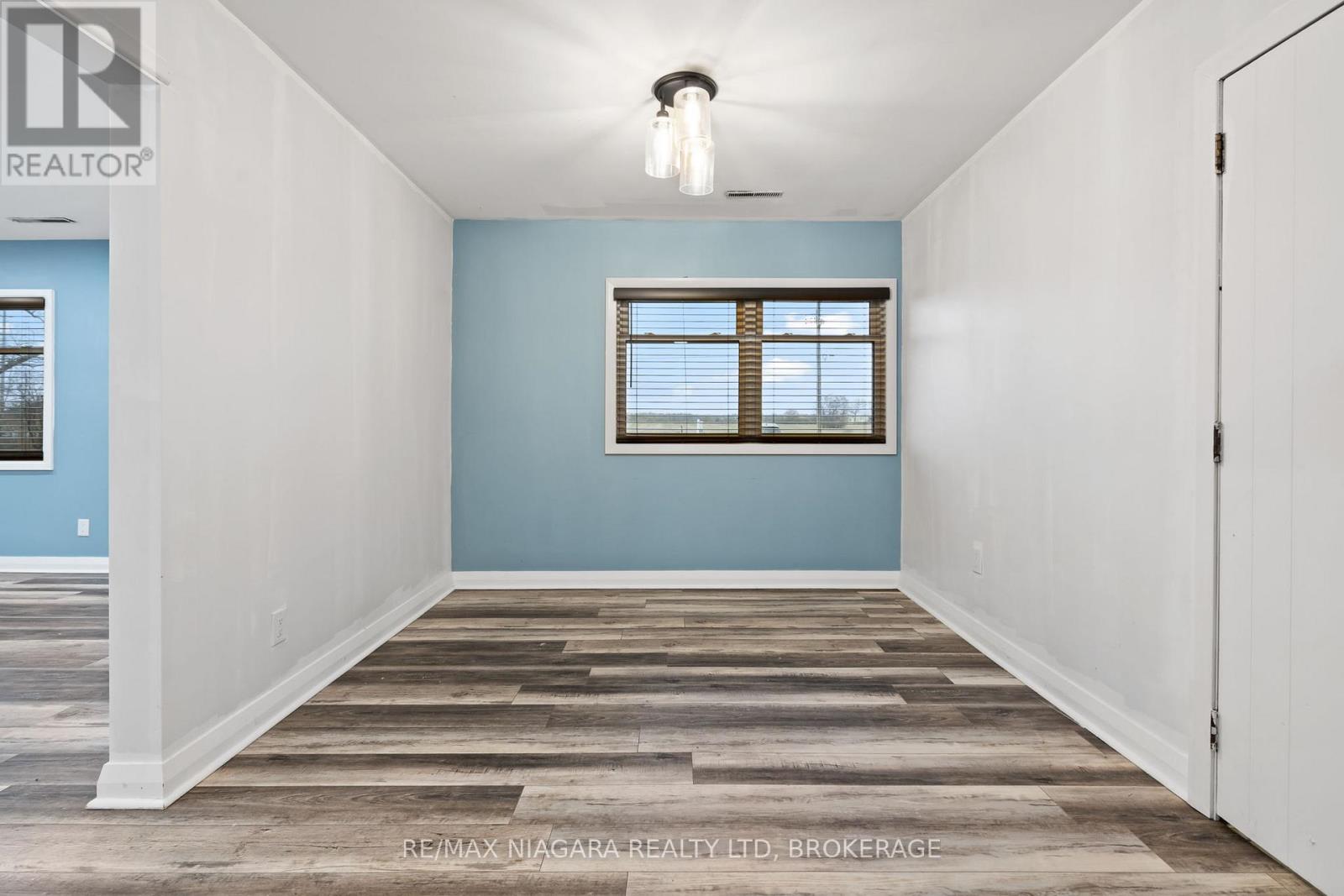 2949 Garrison Road, Fort Erie, Ontario  L0S 1N0 - Photo 11 - X12656334