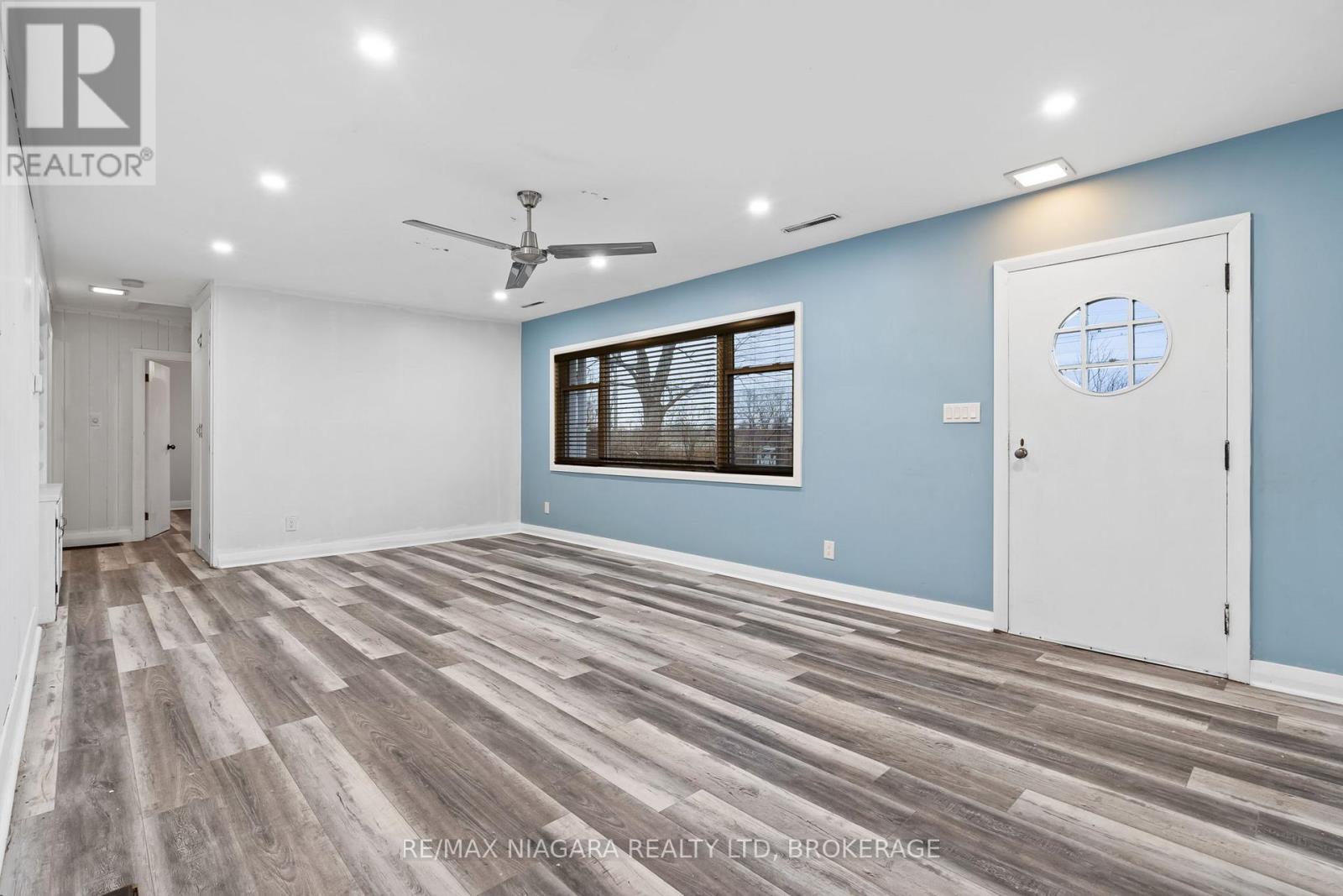 2949 Garrison Road, Fort Erie, Ontario  L0S 1N0 - Photo 8 - X12656334