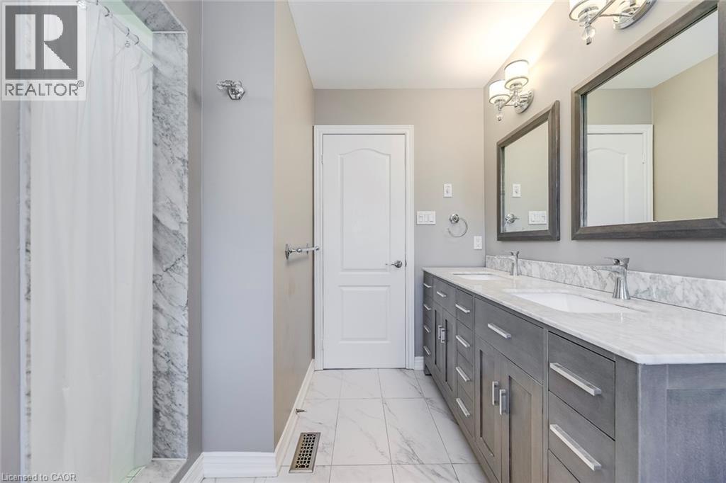 186 Gatwick Drive, Oakville, Ontario  L6H 6N1 - Photo 35 - 40795530