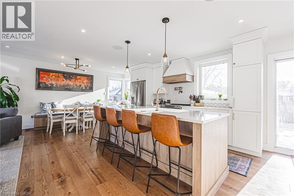 14 Mulock Avenue, Hamilton, Ontario  L8T 1H3 - Photo 5 - 40795483