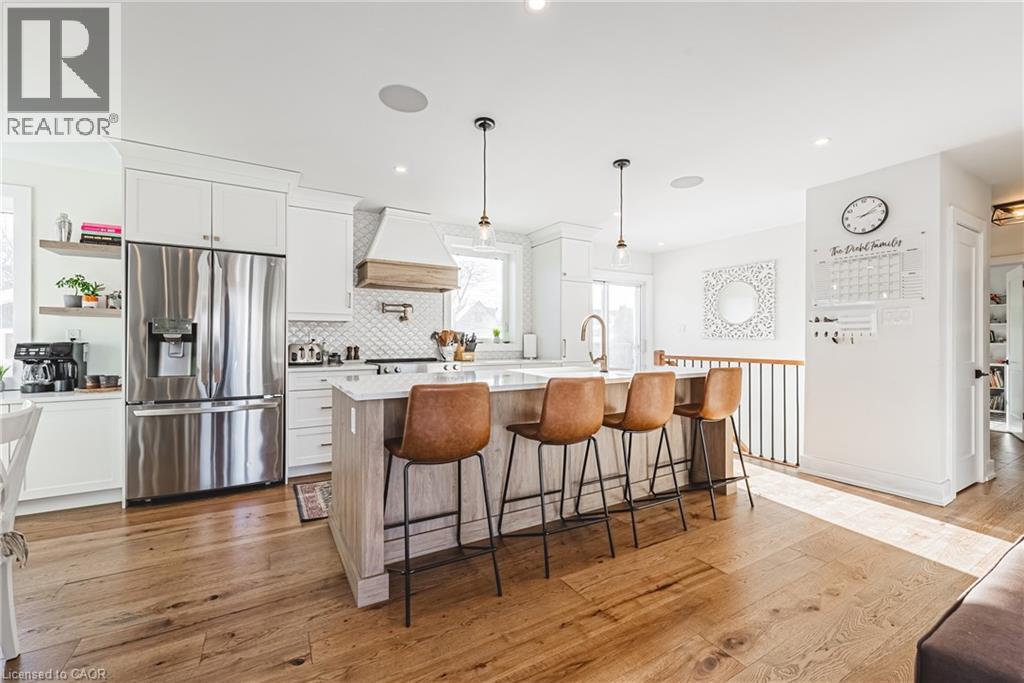 14 Mulock Avenue, Hamilton, Ontario  L8T 1H3 - Photo 6 - 40795483