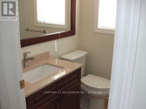 Upper - 59 Garthdale Court, Toronto (Bathurst Manor), Ontario  M3H 5P7 - Photo 10 - C12656232