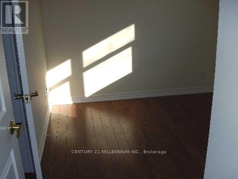 Upper - 59 Garthdale Court, Toronto (Bathurst Manor), Ontario  M3H 5P7 - Photo 7 - C12656232