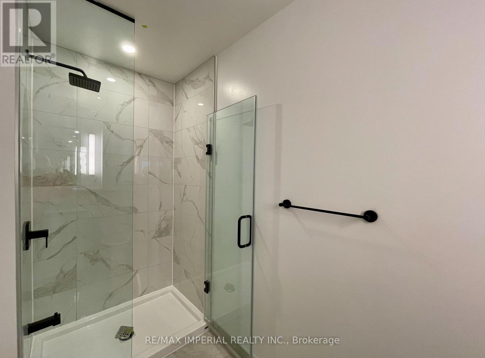 2102 - 5 Defries Street, Toronto, Ontario  M5A 0W7 - Photo 19 - C12656284