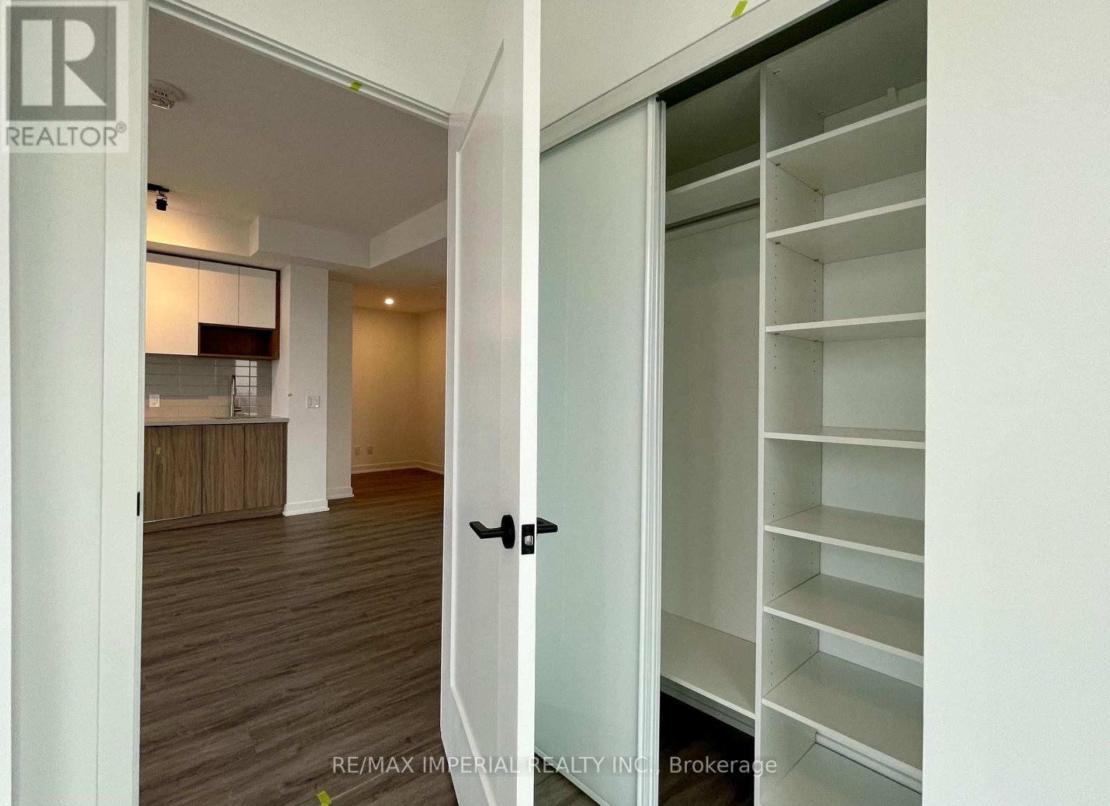 2102 - 5 Defries Street, Toronto, Ontario  M5A 0W7 - Photo 21 - C12656284