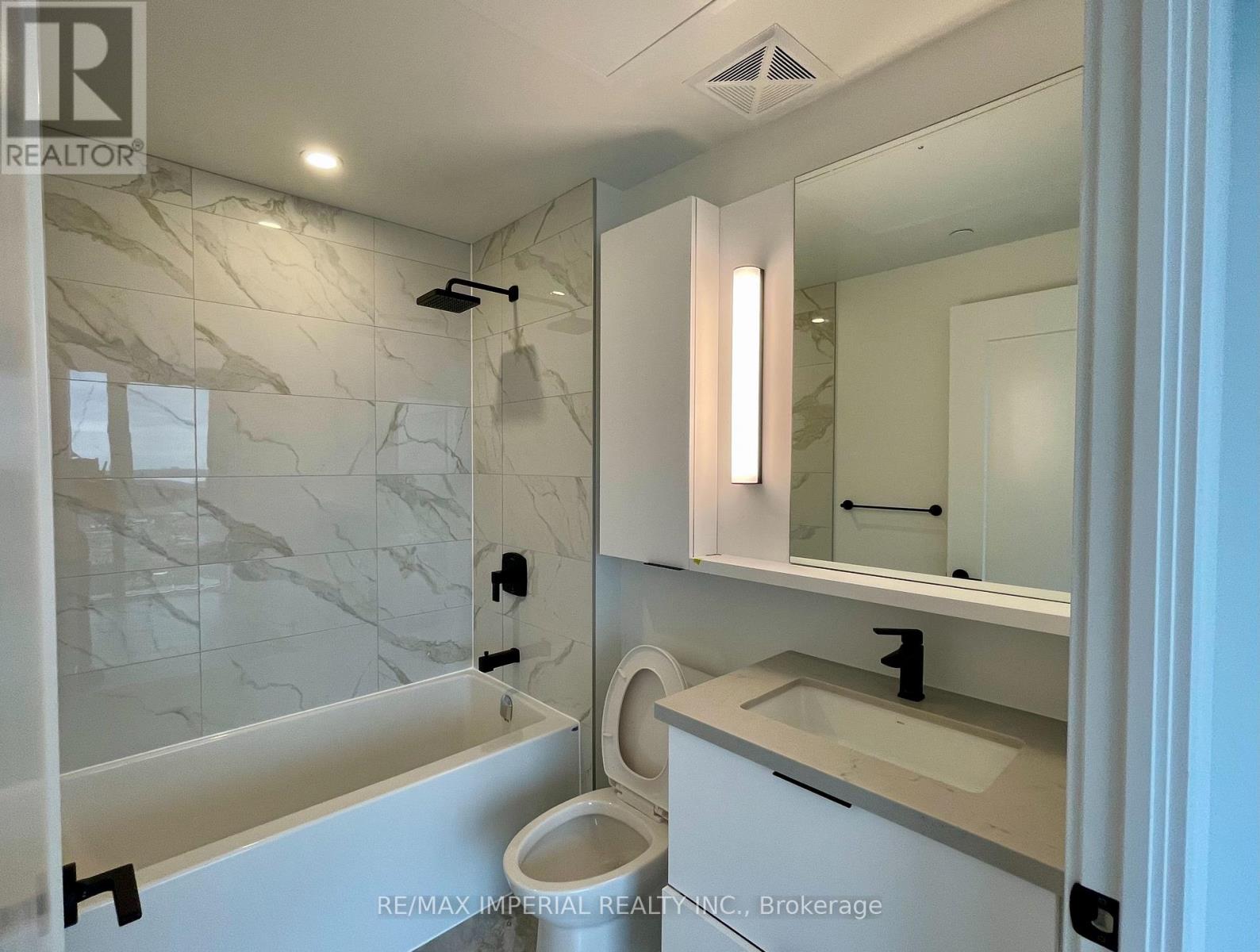 2102 - 5 Defries Street, Toronto, Ontario  M5A 0W7 - Photo 25 - C12656284