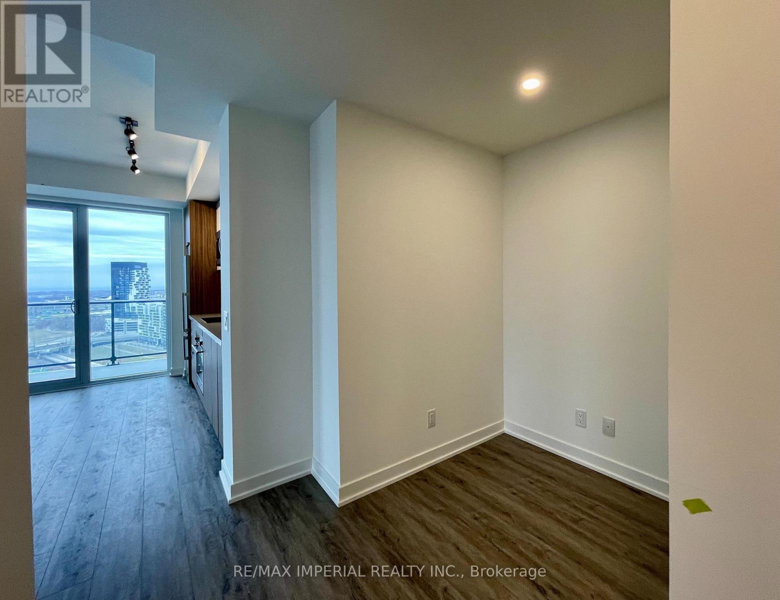 2102 - 5 Defries Street, Toronto, Ontario  M5A 0W7 - Photo 9 - C12656284