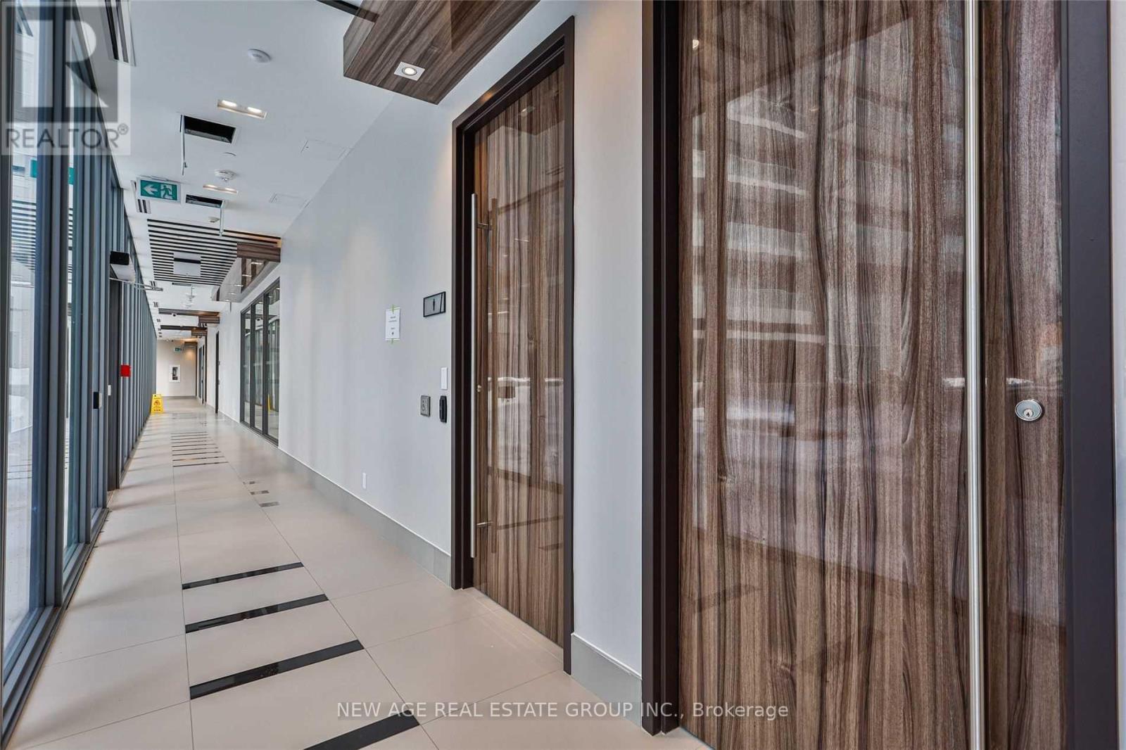 310 - 38 Forest Manor Road, Toronto (Henry Farm), Ontario  M2J 1M5 - Photo 17 - C12656372