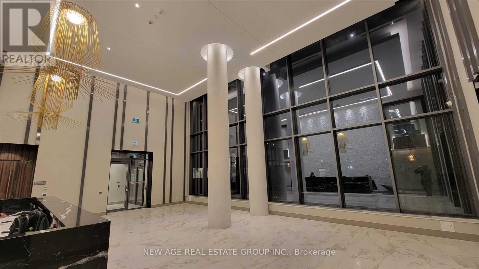 310 - 38 Forest Manor Road, Toronto (Henry Farm), Ontario  M2J 1M5 - Photo 4 - C12656372