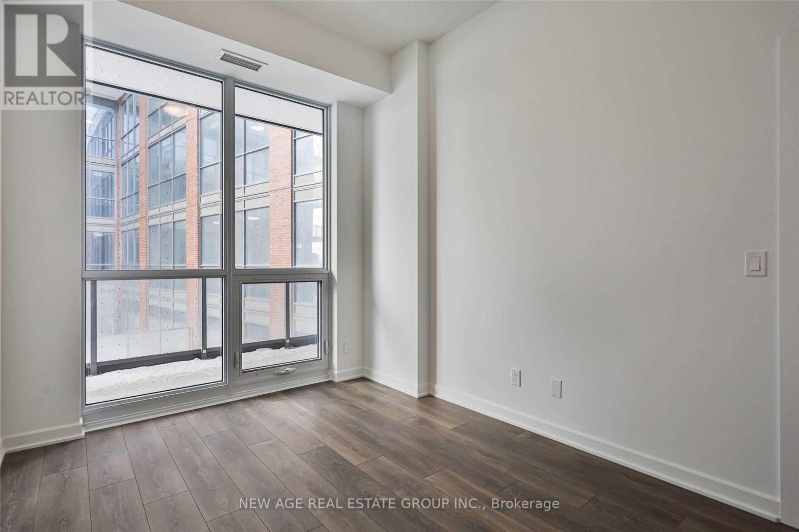 310 - 38 Forest Manor Road, Toronto (Henry Farm), Ontario  M2J 1M5 - Photo 9 - C12656372