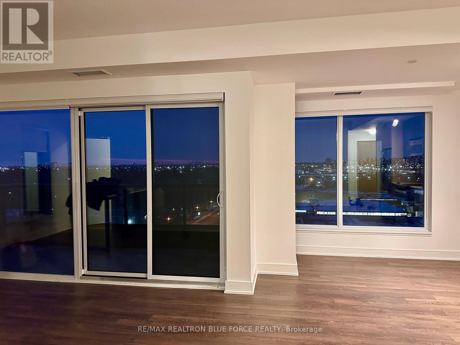 913 - 1350 Ellesmere Road, Toronto, Ontario  M1P 0G6 - Photo 3 - E12656248