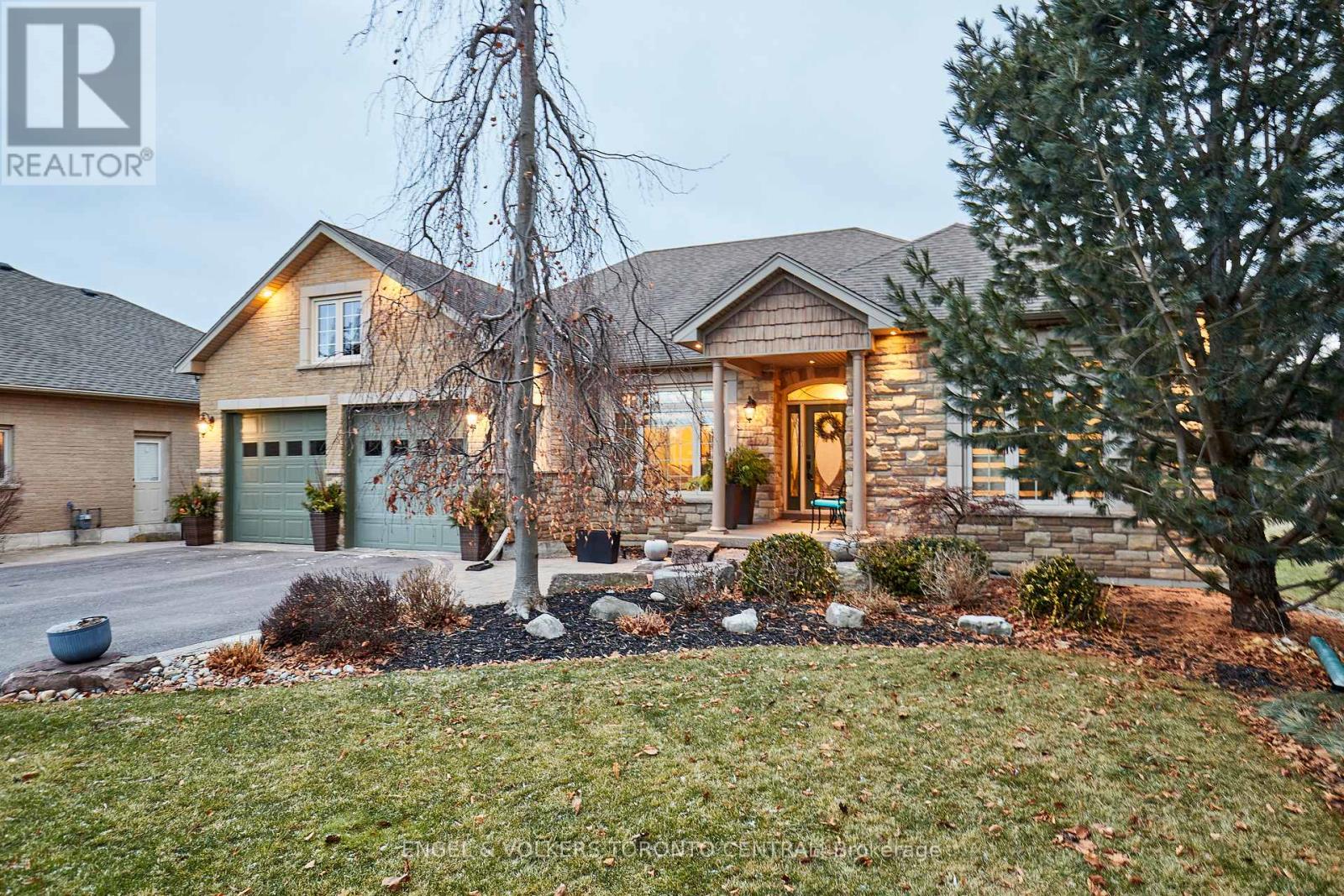 66 Varcoe Road, Clarington, Ontario  L1E 1S4 - Photo 2 - E12656254