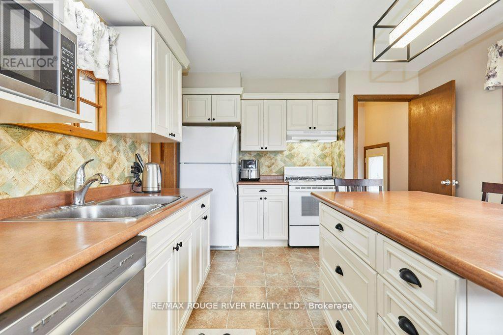 5045 Simcoe Street N, Oshawa, Ontario  L1H 7K4 - Photo 18 - E12656320