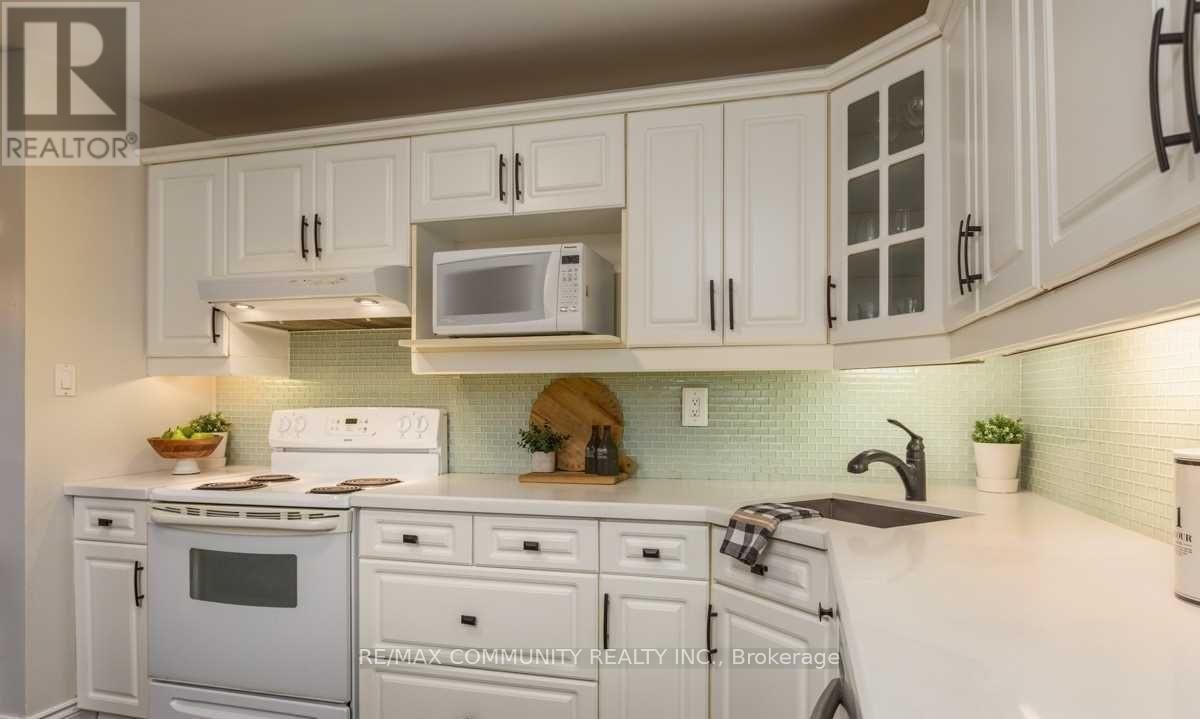 1356 Poprad Avenue, Pickering (Bay Ridges), Ontario  L1W 1L1 - Photo 12 - E12656332