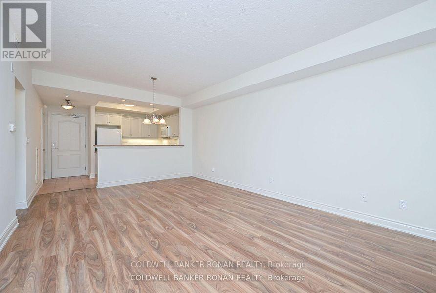 202 - 78 Sunset Boulevard, New Tecumseth, Ontario  L9R 2H5 - Photo 10 - N12656412