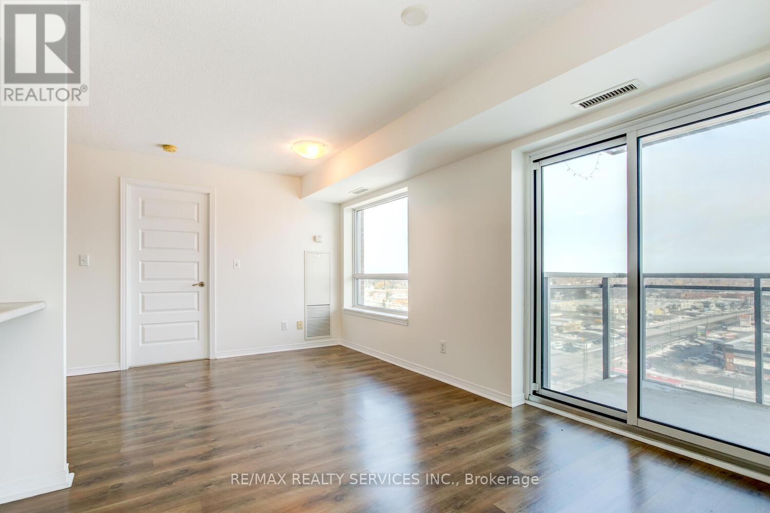 1103 - 215 Queen Street E, Brampton, Ontario  L6W 0A9 - Photo 22 - W12656238