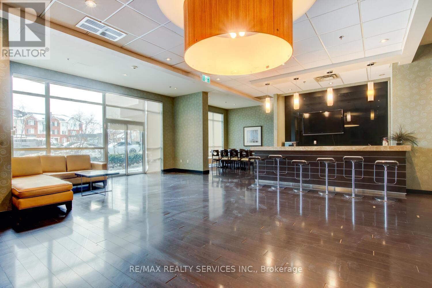 1103 - 215 Queen Street E, Brampton, Ontario  L6W 0A9 - Photo 37 - W12656238
