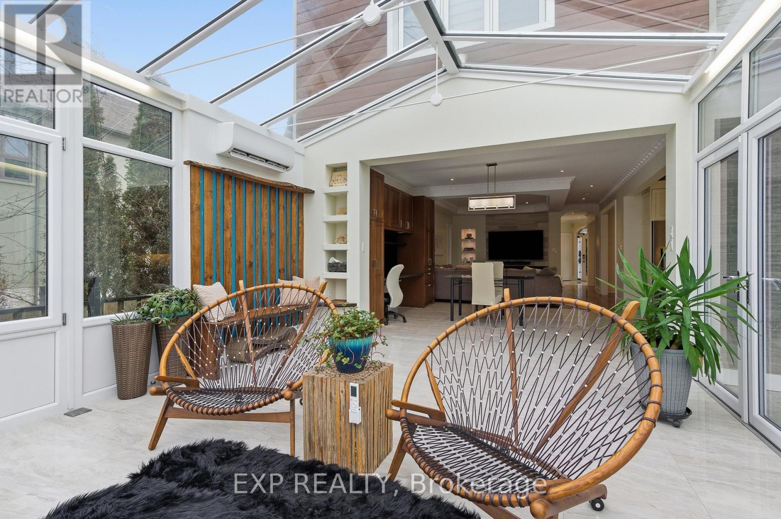 1357 Alexandra Avenue, Mississauga, Ontario  L5E 2A8 - Photo 15 - W12656240