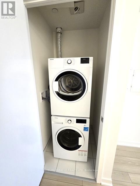 406 - 3071 Trafalgar Road, Oakville, Ontario  L6H 7E3 - Photo 13 - W12656260