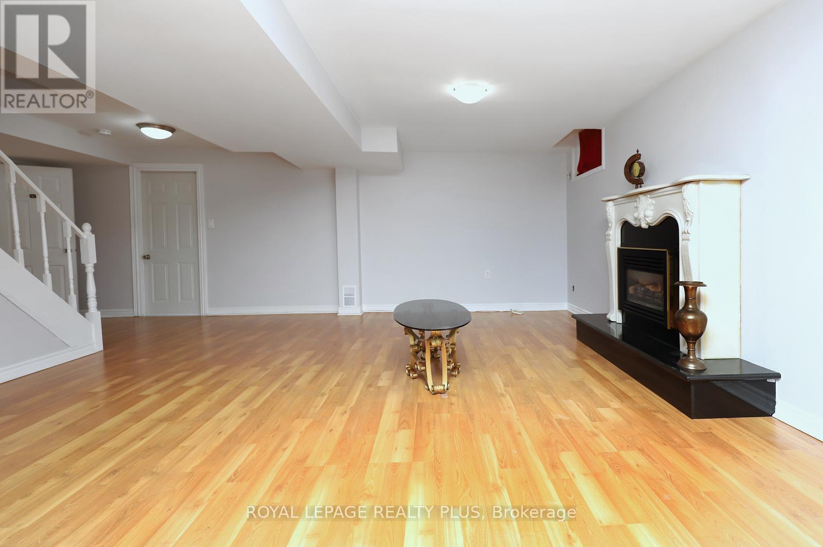 1086 Hedge Drive, Mississauga, Ontario  L4Y 1G2 - Photo 34 - W12656266