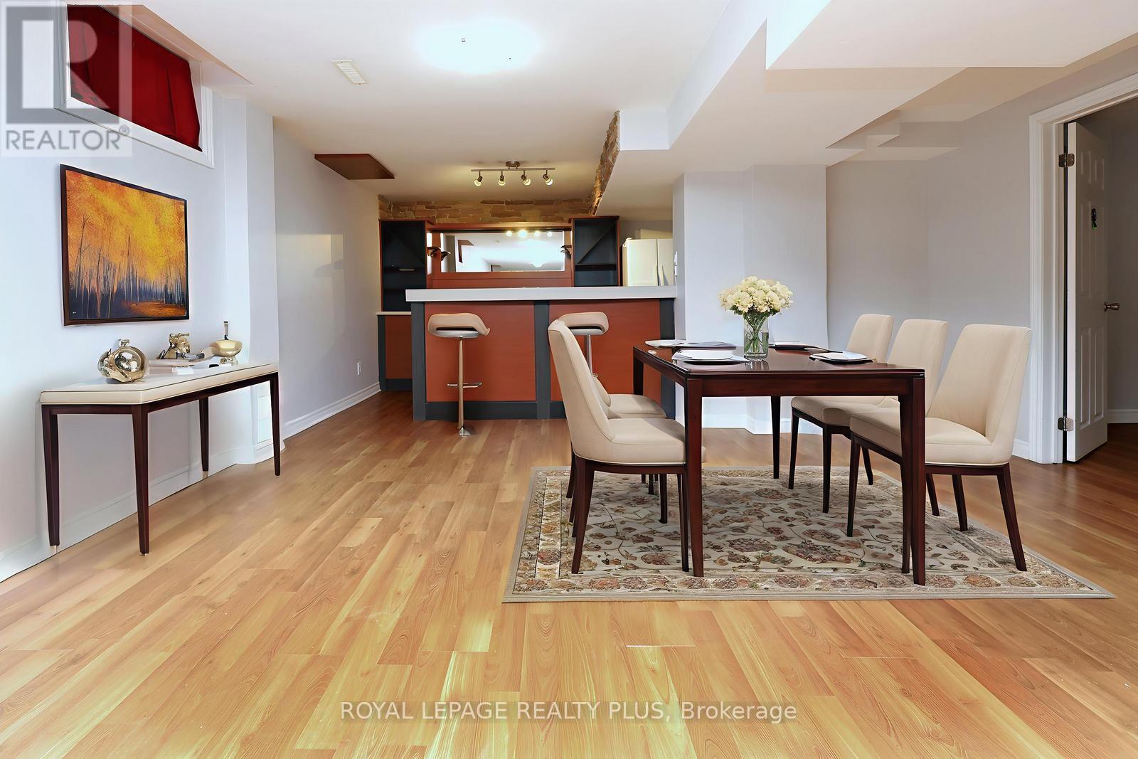 1086 Hedge Drive, Mississauga, Ontario  L4Y 1G2 - Photo 35 - W12656266