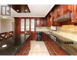 1086 HEDGE DRIVE, Mississauga, Ontario