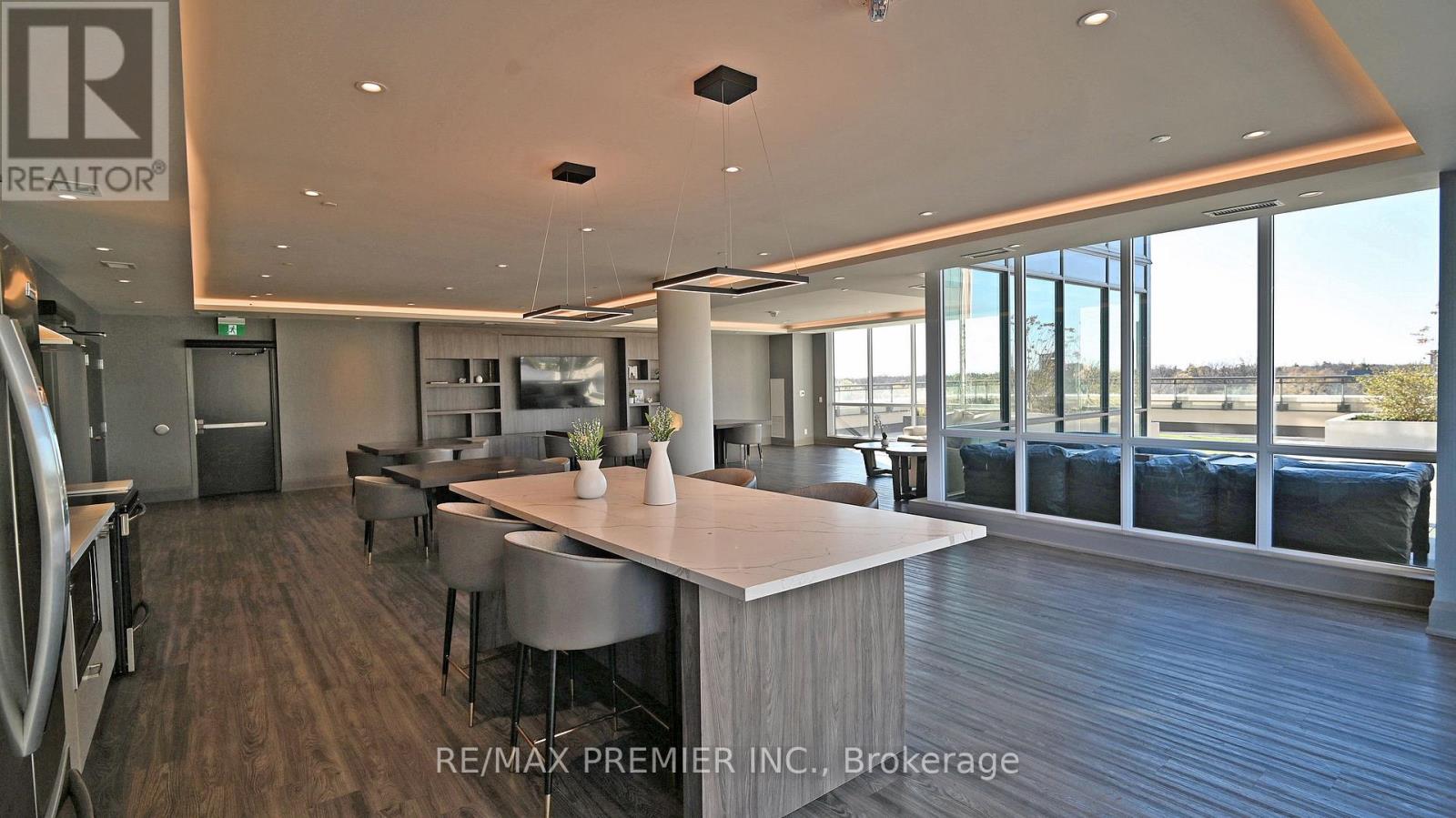 808 - 15 Lynch Street, Brampton (Queen Street Corridor), Ontario  L6W 0C7 - Photo 33 - W12656316