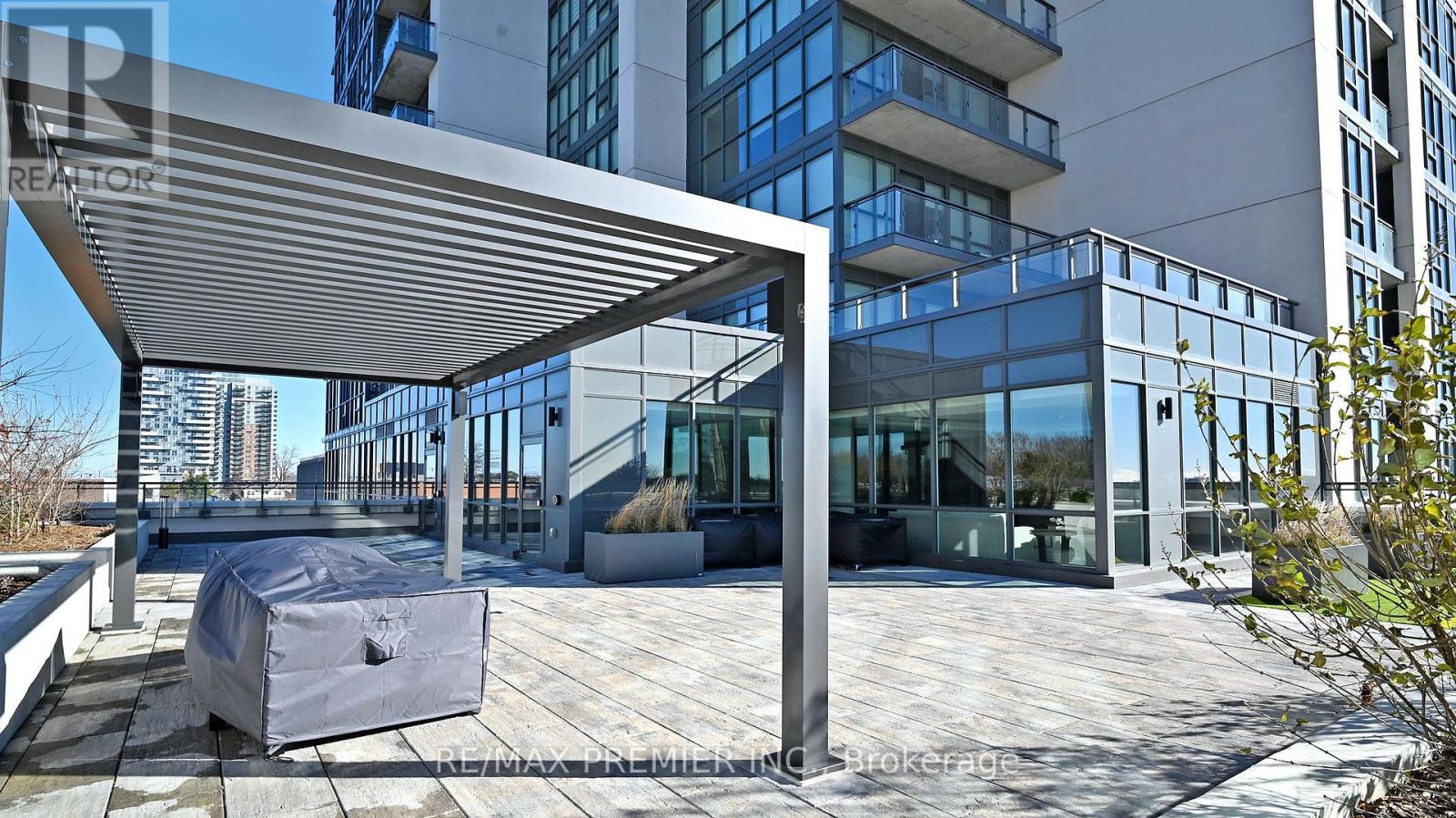 808 - 15 Lynch Street, Brampton (Queen Street Corridor), Ontario  L6W 0C7 - Photo 35 - W12656316