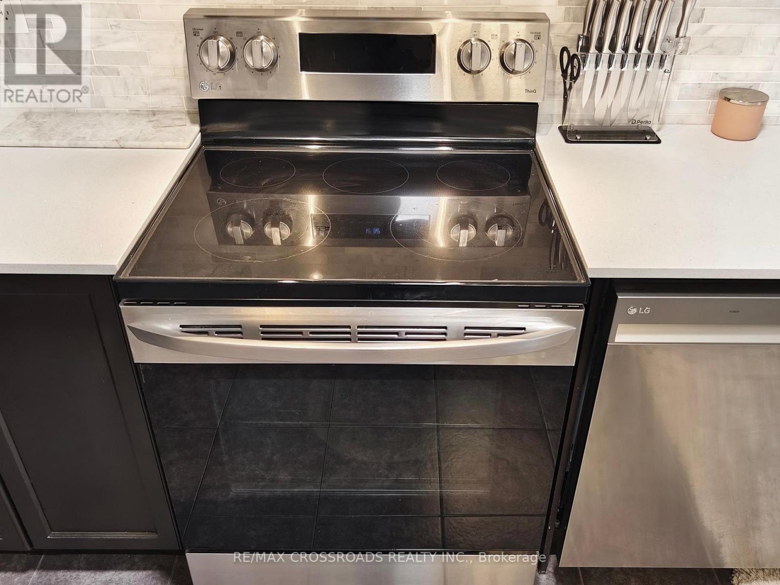 68 - 6020 Derry Road, Milton, Ontario L9T 8L6 - Photo 9 - W12656348